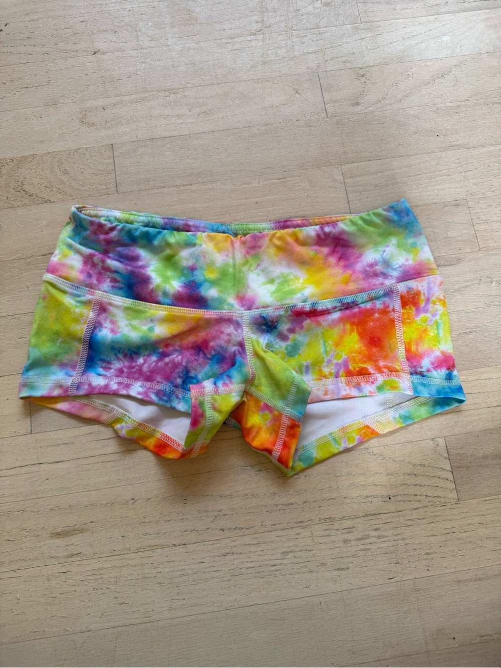 Fleo Tie-Dye Multicolor Women’s Athletic Shorts